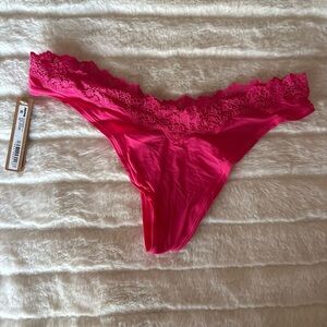 SKIMS Fits Everybody Lace Thong